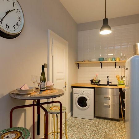 Apartament Deluxe Twin studio in Kazinczy street Budapeszt Zewnętrze zdjęcie