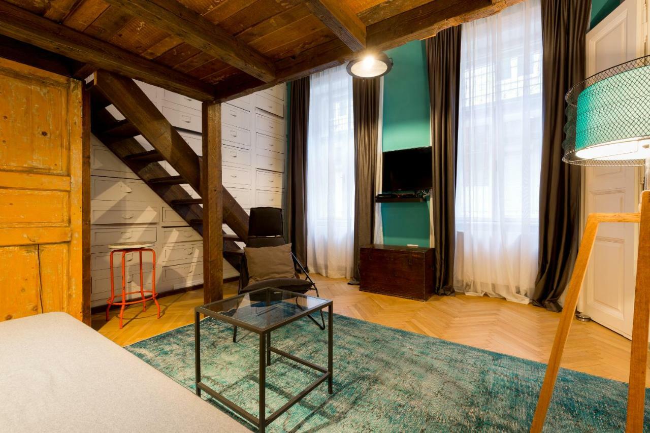 Apartament Deluxe Twin studio in Kazinczy street Budapeszt Zewnętrze zdjęcie