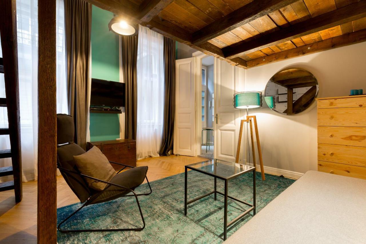 Apartament Deluxe Twin studio in Kazinczy street Budapeszt Zewnętrze zdjęcie
