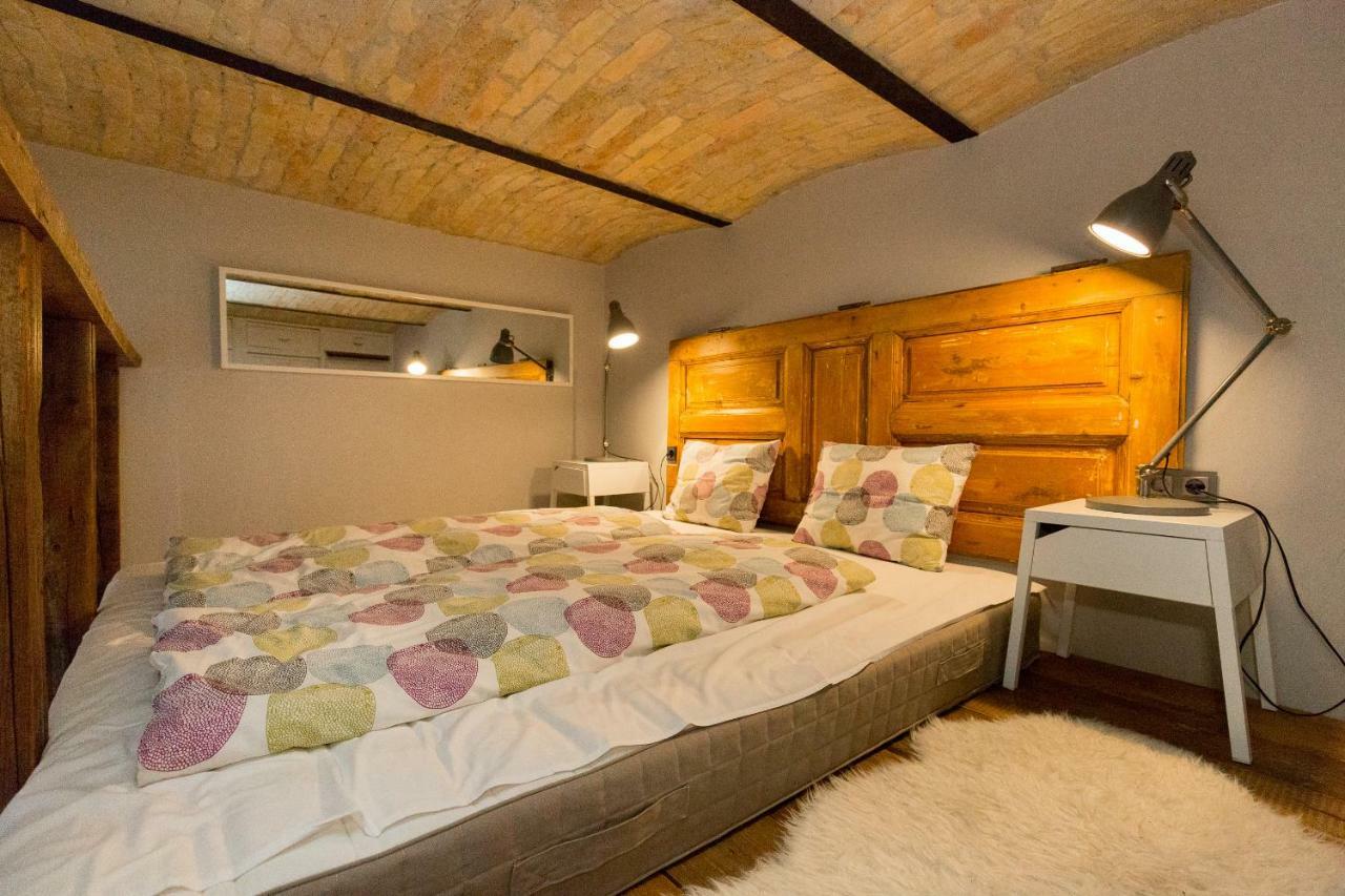 Apartament Deluxe Twin studio in Kazinczy street Budapeszt Zewnętrze zdjęcie